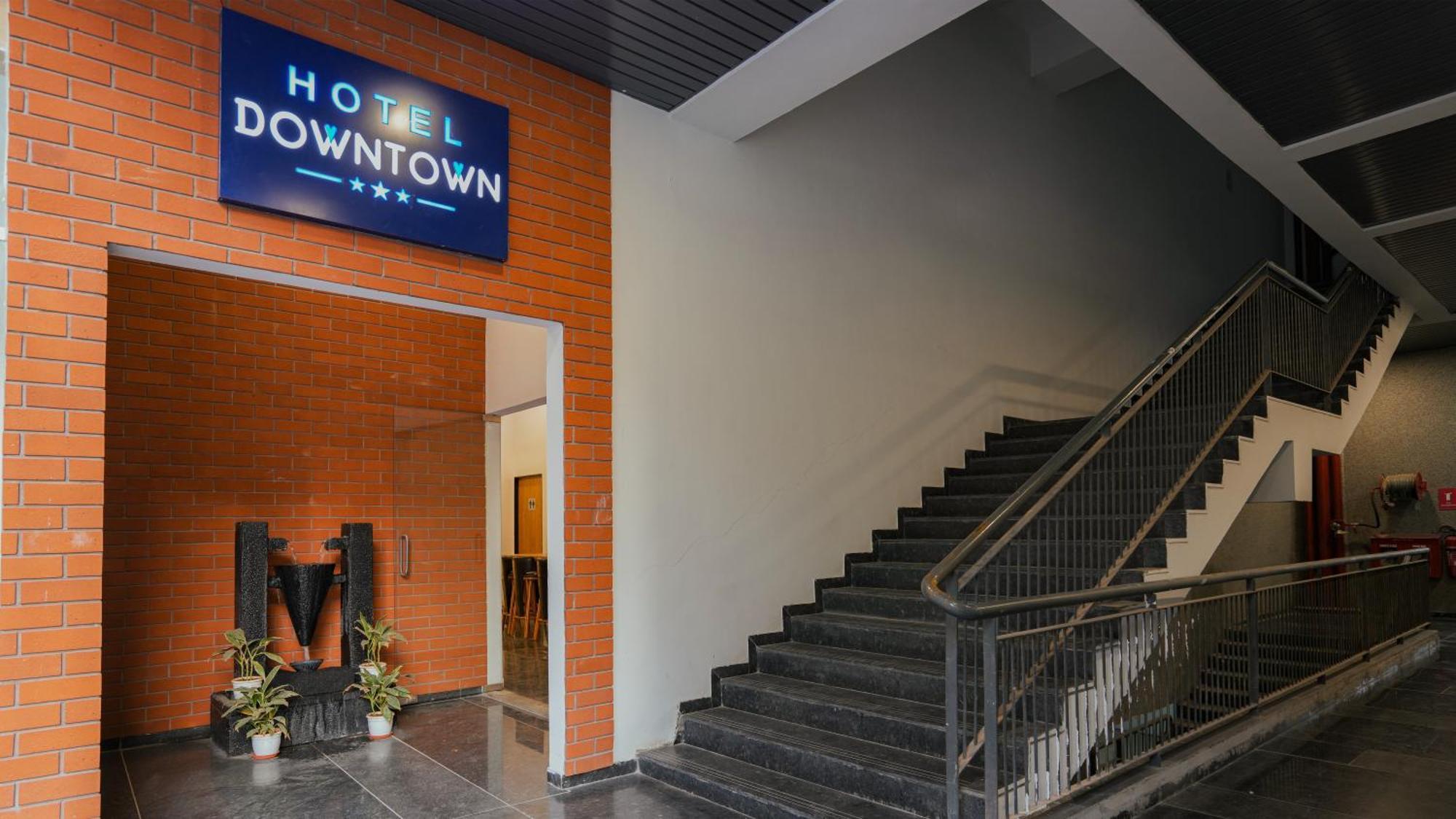 Hotel Downtown Gandhinagar Exterior foto